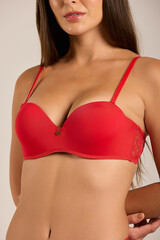 Fashion Lingerie Panties Bra White Nude Black Red Colored Clothes Shorts Pants Legs Detail Inspiration Outfit Look Style Studio Lookbook Still Product Bedroom Scenario