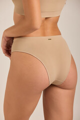 Fashion Lingerie Panties Bra White Nude Black Red Colored Clothes Shorts Pants Legs Detail Inspiration Outfit Look Style Studio Lookbook Still Product Bedroom Scenario