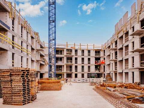 Fototapeta Rewitalizacja starej fabryki z czerwonej cegły