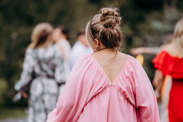 Zabawa weselna na świeżym powietrzu © rozentuzjazmowany