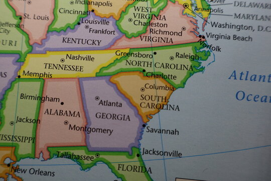 Mid-Atlantic and Southern USA Political Map: Virginia, North Carolina, Kentucky and Ohio Borders. Geography of Appalachian Region on Educational Paper Atlas Background