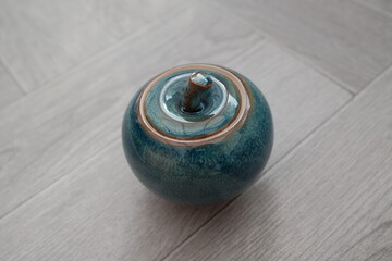 blue apple shape ceramic pot 