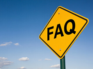 Naklejka premium Clear the Path to Information with this Bright FAQ Sign Against a Sunny Sky, Perfect for Websites, Guides, and Explanations