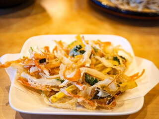 サクサク香ばしい地元野菜のかき揚げ