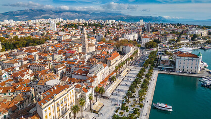 Obraz premium Split: Adriatic Coastal City