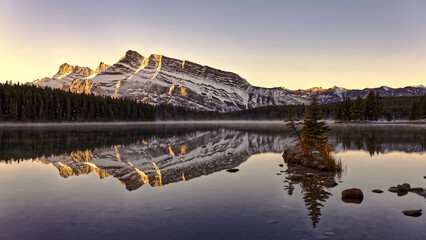 Two Jack Lake Banff Alberta sunrise