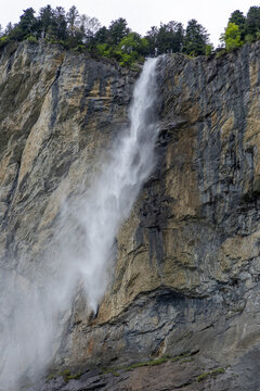 lauterbrunnen waterfall in swiss alps