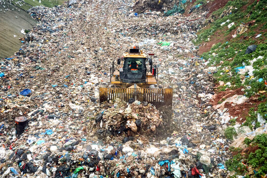 centre d'enfouissement de d&eacute;chets non recyclables et non valoris&eacute;s, en France.