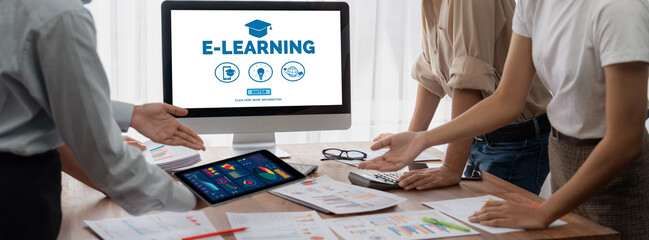 E-learning website with brisk sofware for student to study online on the internet network