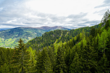 Obraz premium View of the Nockberge mountains. Nature near Bad Kleinkirchheim in Austria. Idyllic mountain scenery. Carinthian Nockberge. 
