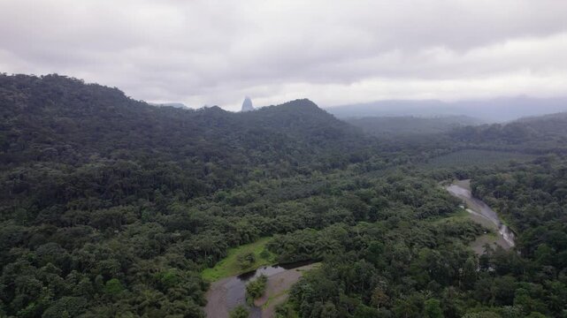 Pico C&atilde;o Grande, S&atilde;o Tom&eacute; &mdash; a dramatic volcanic plug rising from lush rainforest in Ob&ocirc; Natural Park, an iconic African landmark