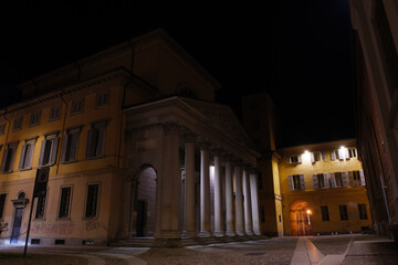 Pavia university school village city Italy Italian characteristic square