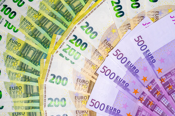 500, 200 and 100 euro banknotes