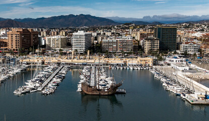 Nao Santa María en puerto de Fuengirola