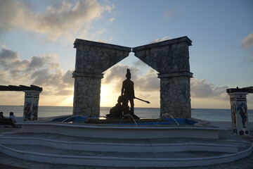 Naklejka premium San Miguel de Cozumel, Mexico - Statue on the Malecon