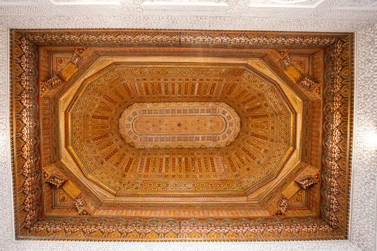 El badi palace ceiling Maroc