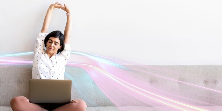 Woman work from home during coronavirus pandemic - Powered by Adobe