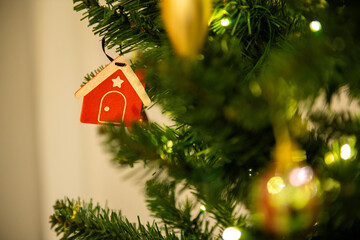 キラキラ輝くクリスマスツリー