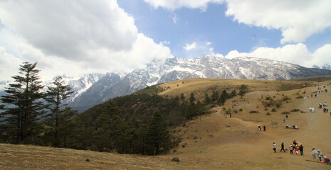 Jade dragon snow mountain
