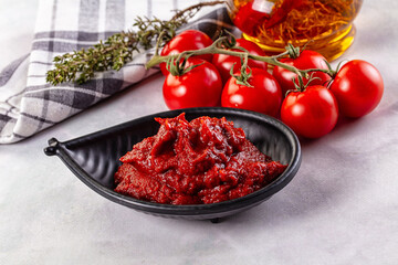 Red organic fresh tomato paste