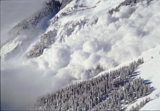 Grande avalanche dans les Alpes valaisannes