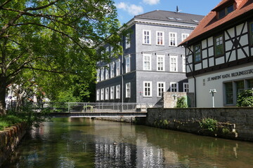 Fluss Walkmühlstrom Flussarm der Gera in der Altstadt von Erfurt