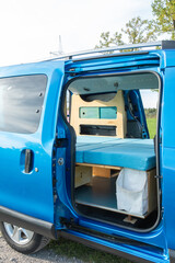 Campervan gemütliches mobiles Zuhause