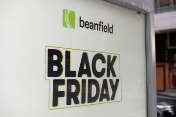 Fototapeta premium beanfield Black Friday bus shelter poster, Toronto