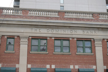 Fototapeta premium exterior of a historic location of TD Canada Trust Branch and ATM at 420 Bloor St E (shows side on Sherbourne St), Toronto 