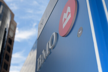 Fototapeta premium location marker near BMO Bank of Montreal located at 120 Bloor St E, Toronto