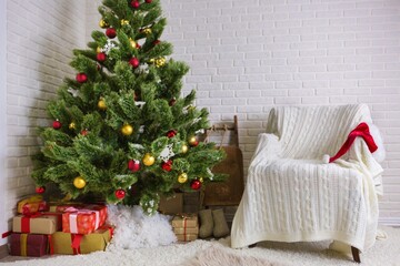 christmas tree with decoration and gift boxes