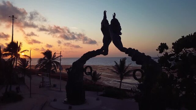 4k 24fps sunrise in playa del carmen in the morning with sun and ocean