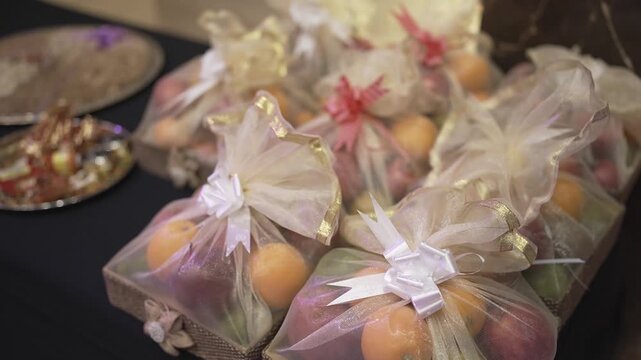 Wedding Gifts | Unique Marriage Gift Ideas, Luxury Hampers, Personalised Presents, Traditional Indian Wedding Gifts & Beautiful Gift Video