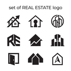Obraz premium Modern Real Estate Logo Set with diverse House and Building Icon designs, a clean Vector collection perfect for Property Business branding, offering a professional and minimalist aesthetic.