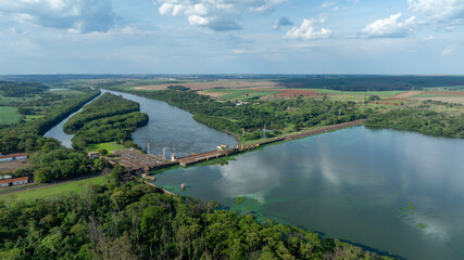 Aerial view of a lock on the Tiete River, showing the dammed and lower sections