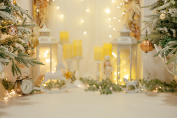 Defocused or shallow focus images with amazing bokeh and Christmas lights of a beautiful decoration. 