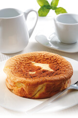 Pao de lo, a traditional Portuguese sponge cake recipe