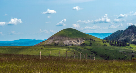 Rotodit&eacute; du paysage &agrave; La Cham des Bondons, Loz&egrave;re, France