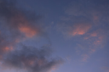 Obraz premium red clouds in the sky