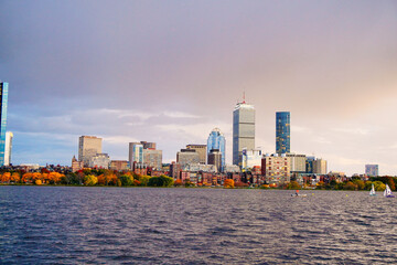 Fototapeta premium Boston, Massachusetts, USA: 10 25 2025: Boston Charles river sunset fall landscape