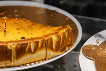 Fototapeta premium Close-Up of San Sebastian Cheesecake 