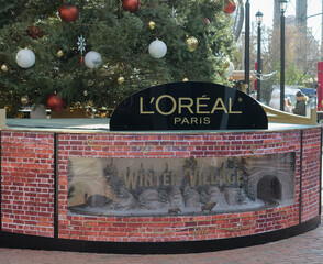 Fototapeta premium Christmas Tree at The Distillery Winter Village Presented by L'Oréal Paris, Toronto