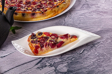 Crusty pie with fresh cherry