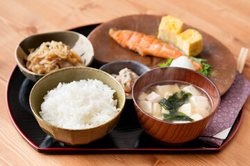 和朝食