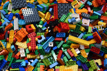 Multicolored Lego blocks  © Viktoriia Pletska