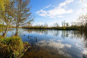 Oise river bank in Avers-sur-Oise village	