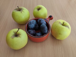 bowl of fresh fruit