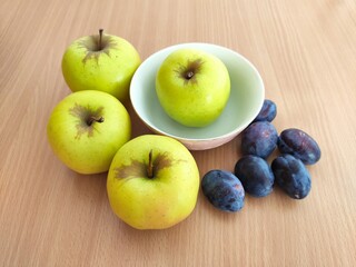 bowl of fresh fruit