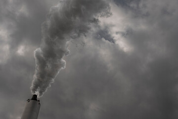 Steam emerges through industry infrastructure showcasing sustainability principles, clean energy ambition, emission reduction, operational efficiency and an environment process advancing transition.