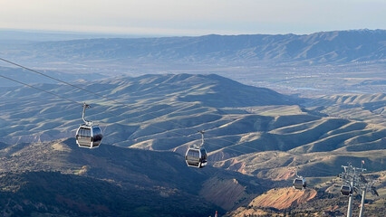 Cable car above the mountain valley